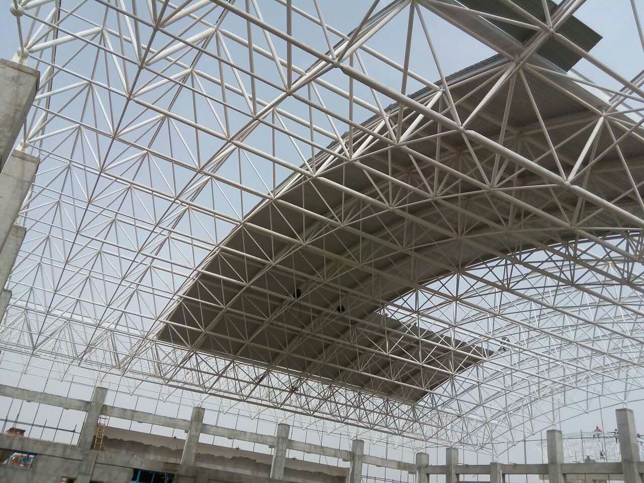 介休青岛一汽网架